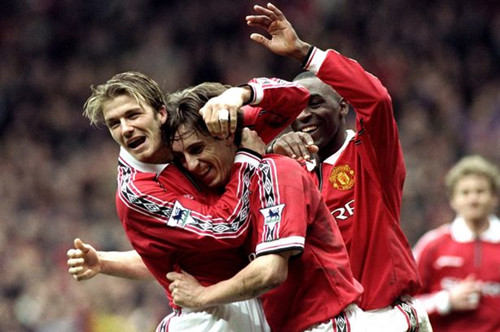 就穿了一條 就穿了一條